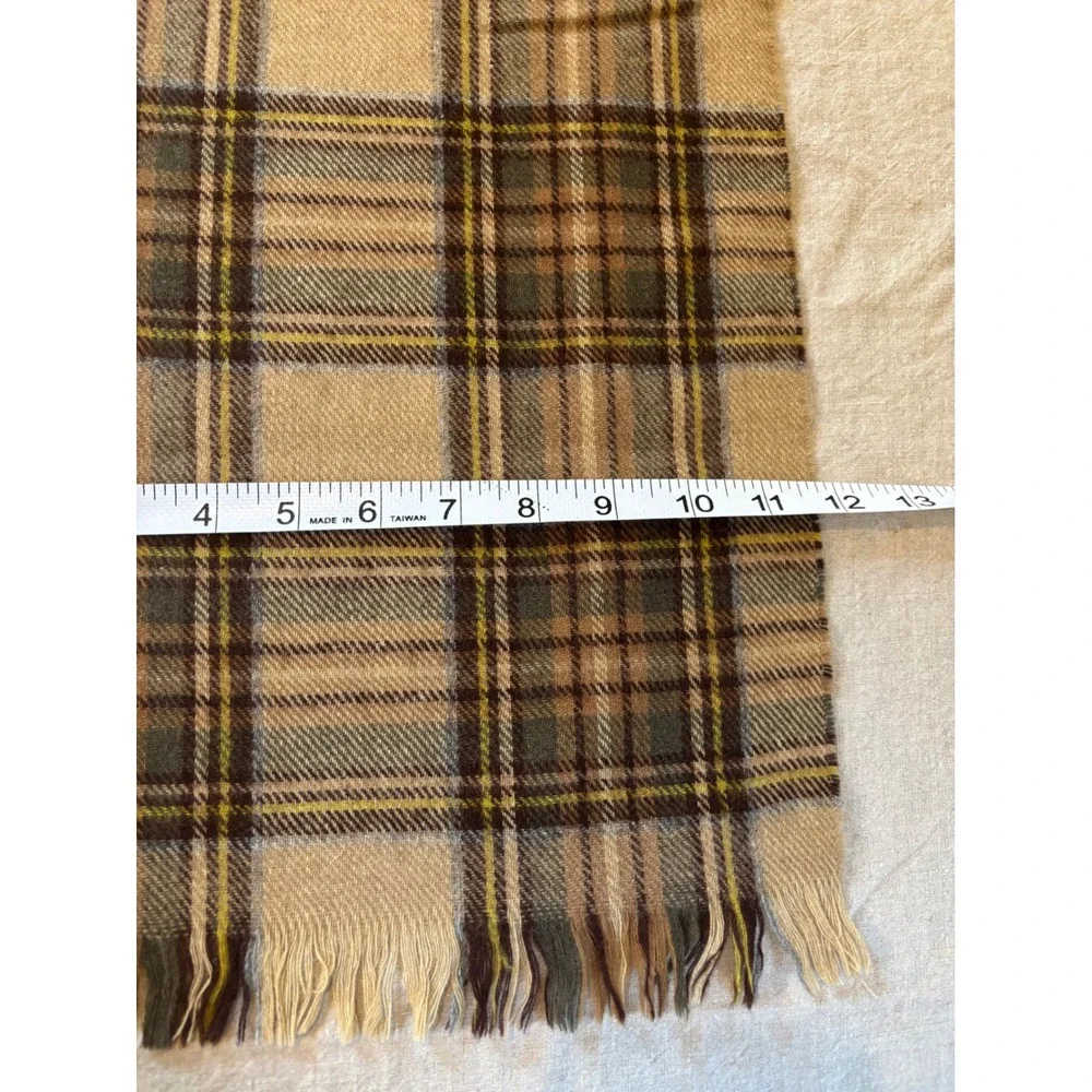 100% Lambswool Plaid Scarf Made in Scotland Vintage, Preppy, Cozy, 1970's Earthy